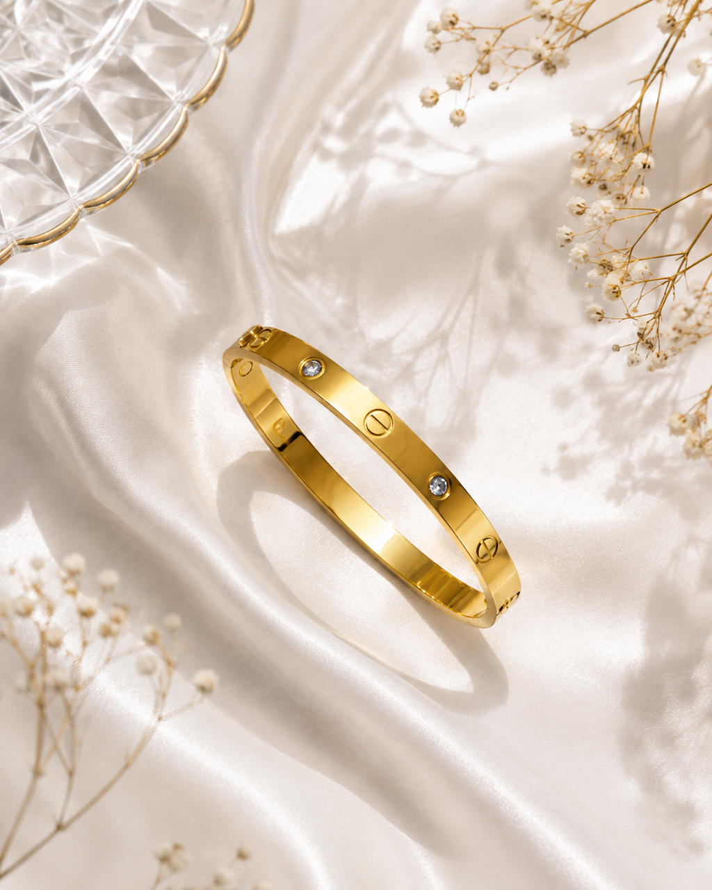 ZARISHA Luxe Screw Handcuff Bracelet