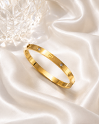 ZARISHA Luxe Screw Handcuff Bracelet
